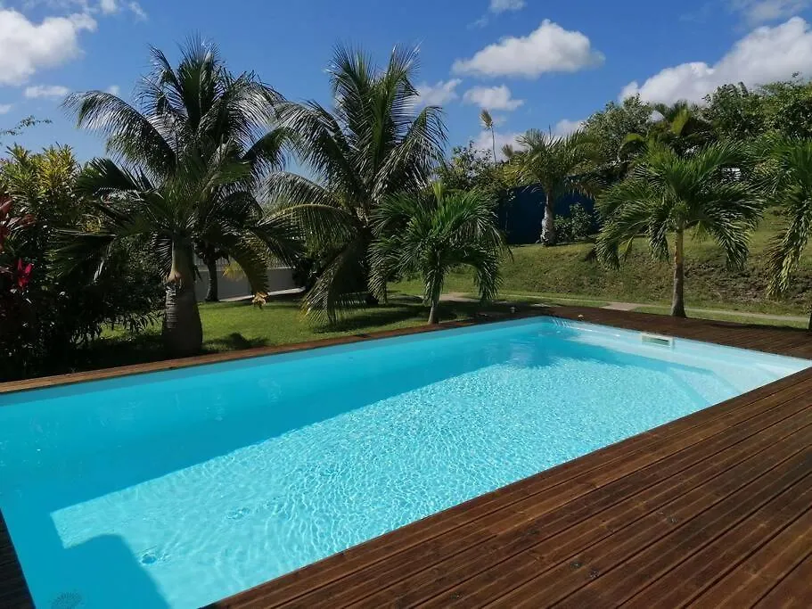 La Maison Bleue Villa Sainte-Luce 0*,  Martinique