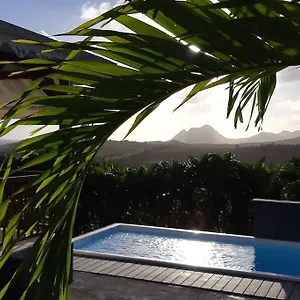 Villa Ti Zandoli Avec Piscine Et Tres Belle Vue, Sainte-Luce
